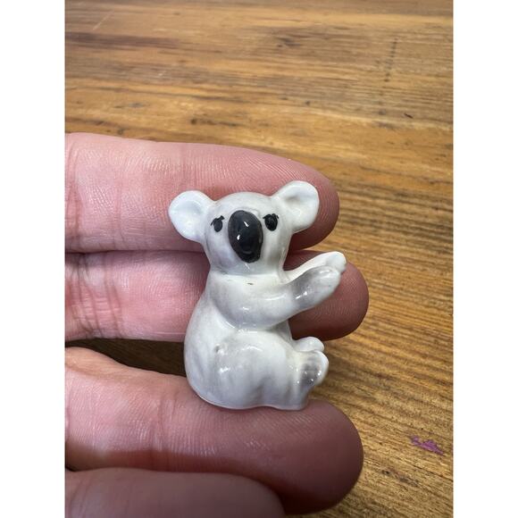 Vintage Bug House Miniature Koala Figurine Bone China Trinket Original Sticker - Picture 1 of 5